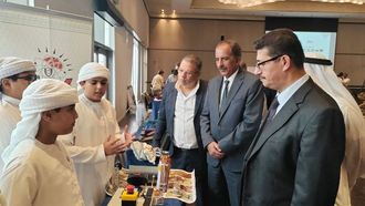 أول ظهور لروبوت مكافحة الحرائق في الفجيرة