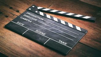 بيرس بروسنان وأمير المصري في فيلم جديد