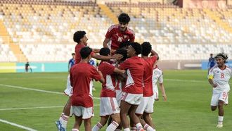 منتخب الإمارات للناشئين يفوز بالميدالية الذهبية في كرة القدم