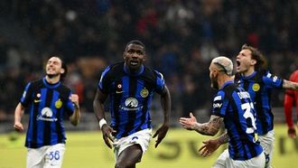 إنتر ميلان يتوج بلقب الدوري الإيطالي للمرة الـ20