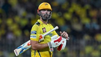 صراع IPL الخاص بـ CSK مع نموذج ميتشل