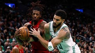 Tatum Powers Celtics Past Heat