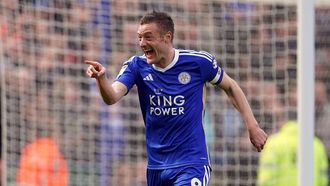 Leicester Beats Norwich, Eyes Promotion