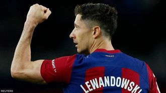 ليفاندوفسكي يحسم موقفه