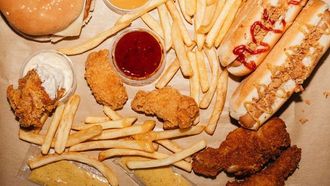 الأنظمة الغذائية منخفضة الكربوهيدرات تحظى بدعم الخبراء