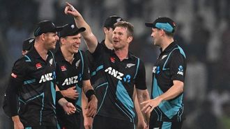 NZ Secures Series Lead Vs Pakistan