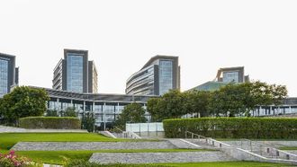 30.5kg Ovarian Tumour Removed In UAE