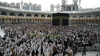 ليلة رمضانية هادئة في المسجد الحرام