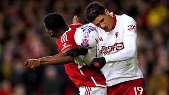 فاران يحذر من الضربات الرأسية في كرة القدم