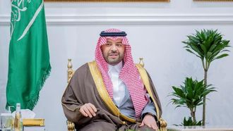 البطالة في السعودية تنخفض مع رؤية 2030