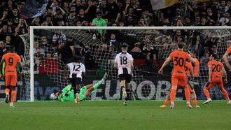 فوز إنتر ميلان المثير في وقت متأخر