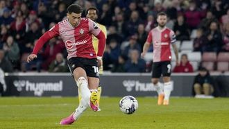 Southampton Nears Top Two After Preston Win