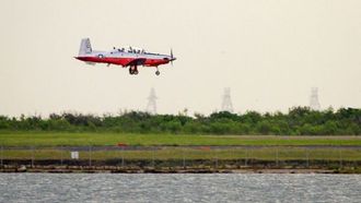 SP-30 يعزز تدريب الطيران في موسكو