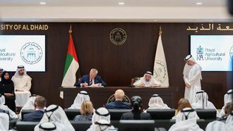 اتفاقية الزراعة بين جامعة الشارقة والمملكة المتحدة