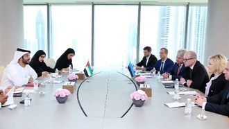 الإمارات وإستونيا تعززان العلاقات الاقتصادية