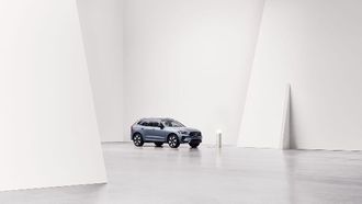 Volvo Wins 2024 Family Car Awards
