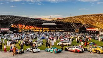 Record Fans At Yas Marina Season