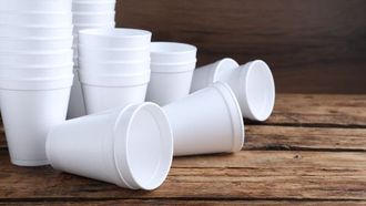 حظر الستايروفوم في أبو ظبي اعتبارًا من يونيو 2024