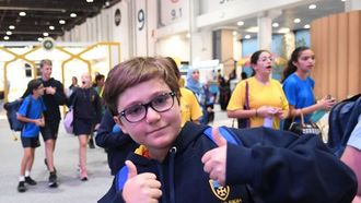 حشود قياسية في معرض أبوظبي للكتاب