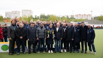 نادي أبوظبي ومعهد كازان يجددان العلاقات