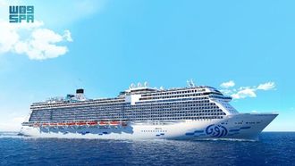 رحلة أرويا البحرية: الفخامة في البحر