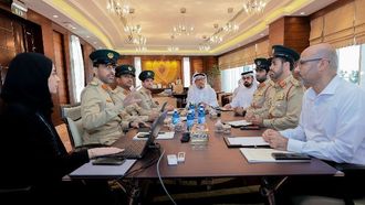 استعراض تميز شرطة دبي