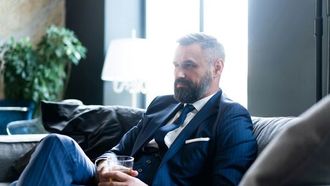 Dubai's Men's Luxury Goods Surge