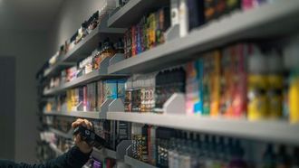 السجائر الإلكترونية.. هكذا تؤثر على صحة 