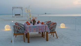 وليمة العيد على يد الشيف كونوال في منتجع جزر المالديف