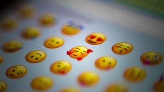 رموز تعبيرية تعود إلى عام ١٩٨٨