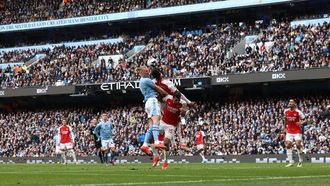 أرسنال ضد مان سيتي: المواجهة على اللقب