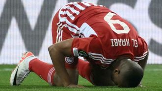 Olympiacos To Face Fiorentina In Final