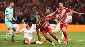 Olympiacos Wins Europa League