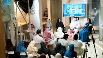 الاحتفال بيوم التصميم في الخبر