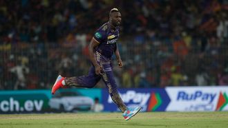 KKR يفوز بـ IPL: انتصار راسل العاطفي