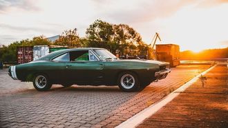 السيارات الصاخبة مرتبطة بالسمات المظلمة