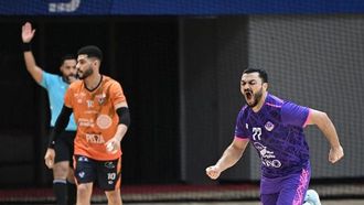 الهدى يتصدر دوري كرة اليد