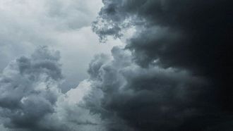 Qatar Weather Alert: Rain & Winds