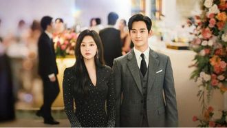 Queen Of Tears: Finale Kiss Goes Viral