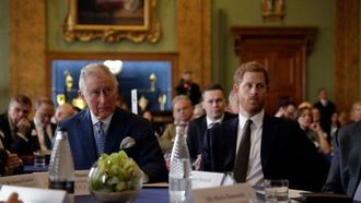 الصدع الملكي: اجتماع تشارلز وهاري المفقود