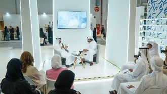 إلهام المستقبل من خلال الأدب