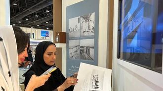 حياة الشيخ زايد بالصور