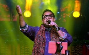Shankar Mahadevan and Hariharan In Dubai
