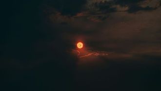 عاصفة شمسية 