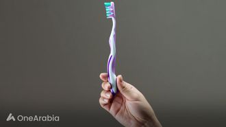 أغطية فرشاة الأسنان ومخاطر البكتيريا