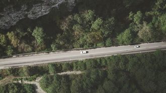 BYD تحدد علامة فارقة في سوق السيارات الكهربائية