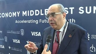 الإشادة بتنويع اقتصاد دولة الإمارات العربية المتحدة