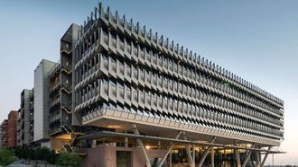 جمارك أبوظبي تحصد أربع جوائز عالمية