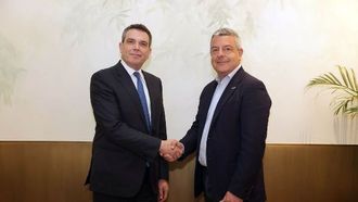 مشروع أستون مارتن الفاخر الجديد