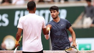Alcaraz Hits Roland-Garros Quarter-Final